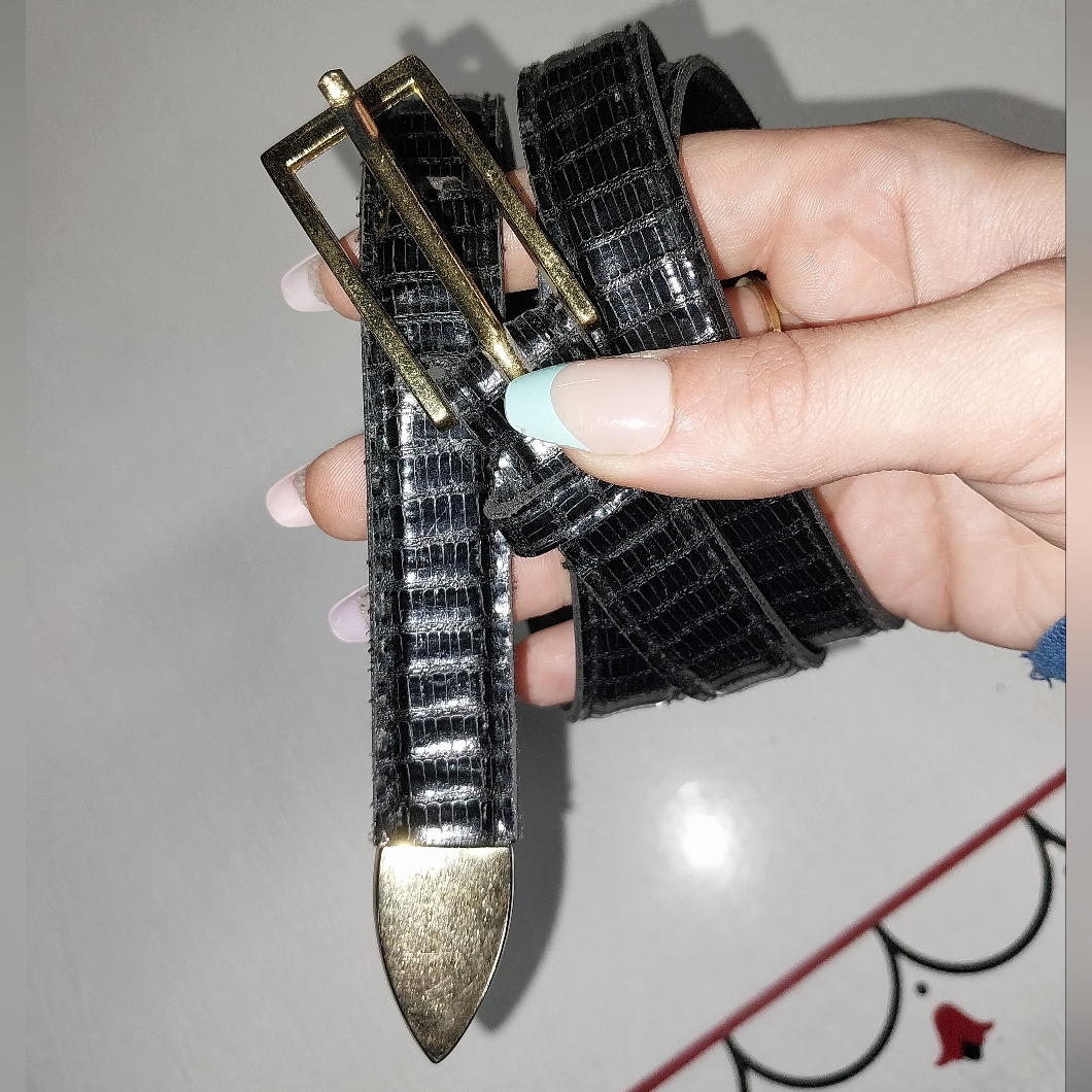 Black Crocodile Pattern Belt With Gold Buckle
